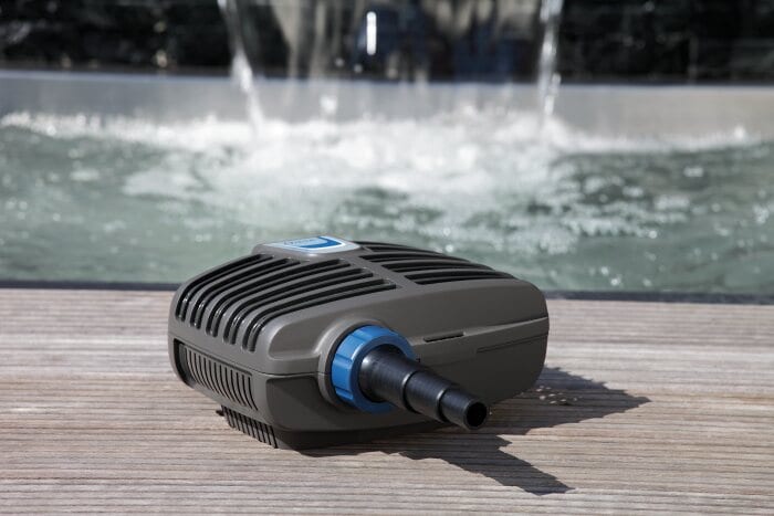 Oase AquaMax Eco Classic 2500e voor de vijver